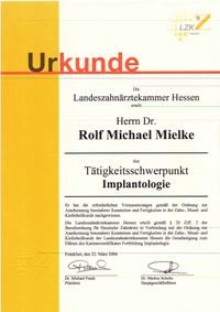Dr. Mielke Zahnarztpraxis - Condenta® - Bad Vilbel | Zertifiziert für Implantologie.
